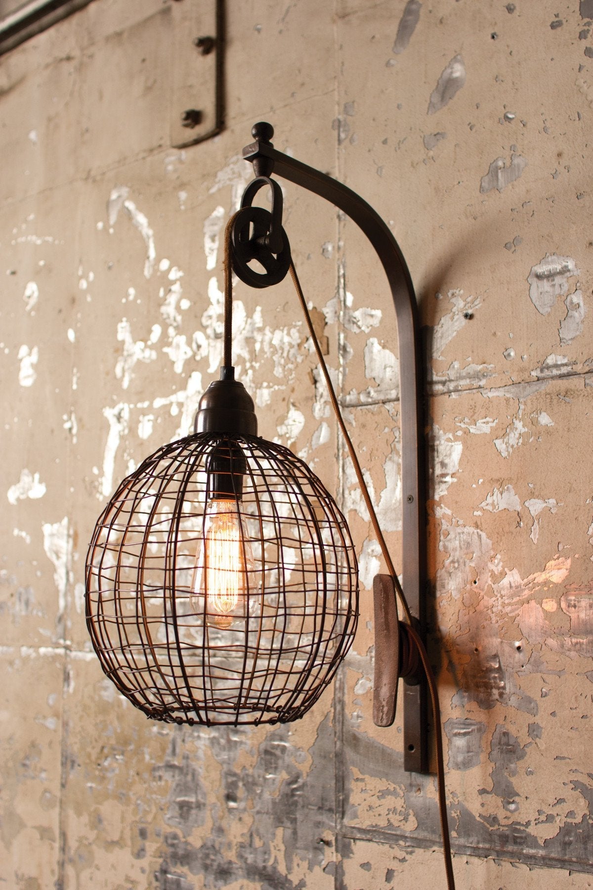 Kalalou Wire Sphere Wall Sconce With Pulley | Modishstore | Sconces