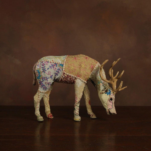 HomArt Bavarian Forest Stag Grazing - Beige Sari-6