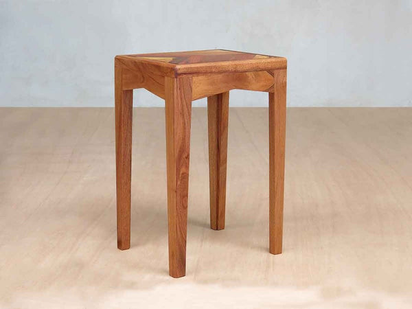 Masaya Bosawas Side Table