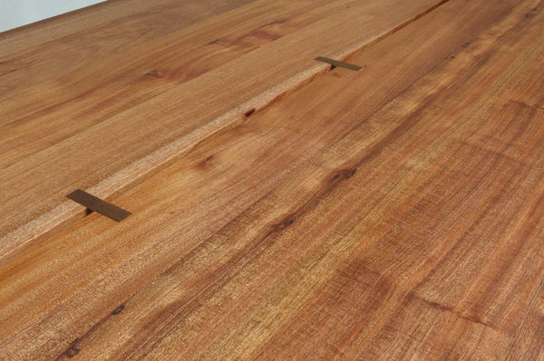 Masaya Xiloa Dining Table
