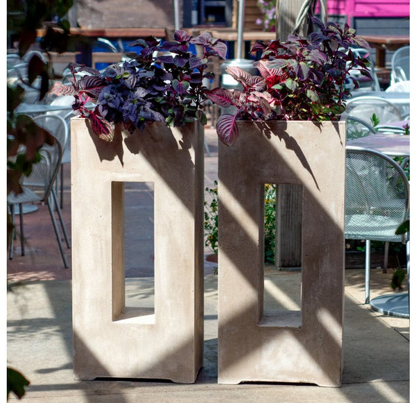 Distressed Urban: Vista Planter, 37.8