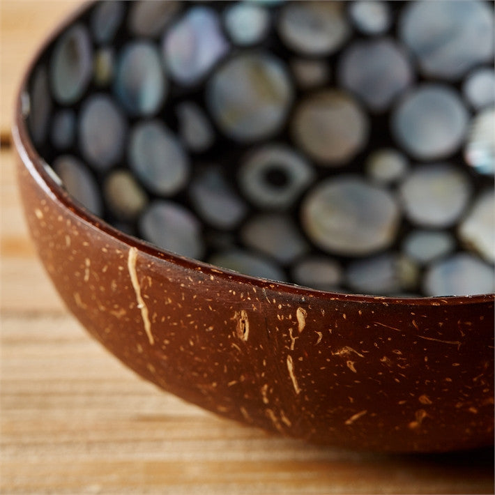 Tozai Pearl & Coconut Bowl Teardrop Bowls - Assorted 3 Designs - Set Of 9