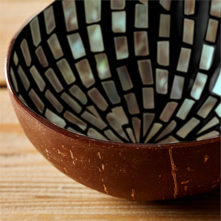 Tozai Pearl & Coconut Bowl Teardrop Bowls - Assorted 3 Designs - Set Of 9