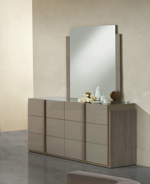 Vigfurniture Nova Domus Marcela Italian Modern Mirror | Modishstore | Mirrors