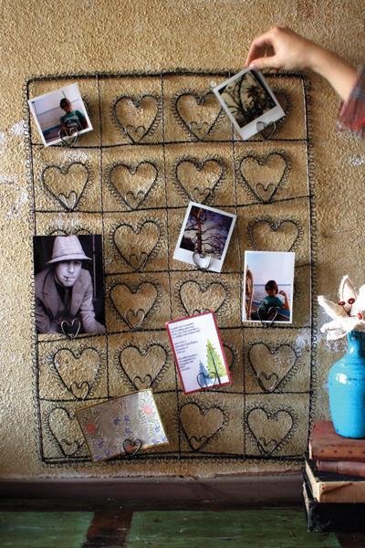 Kalalou Wire Twenty Four Heart Photo/Card Holder | Modishstore | Desk Accessories